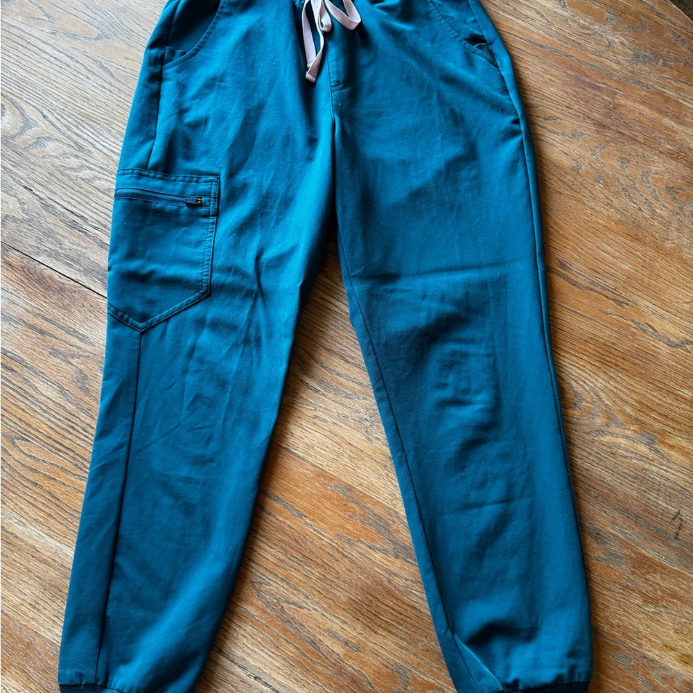 FIGS Scrub Pants | Zamora Pants Small Petite